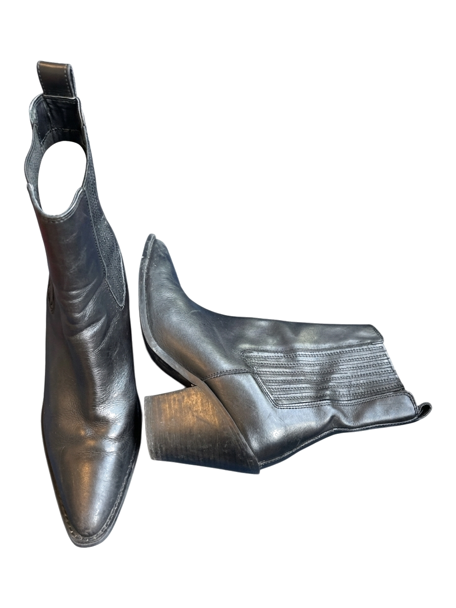 MNG black block-heel boots